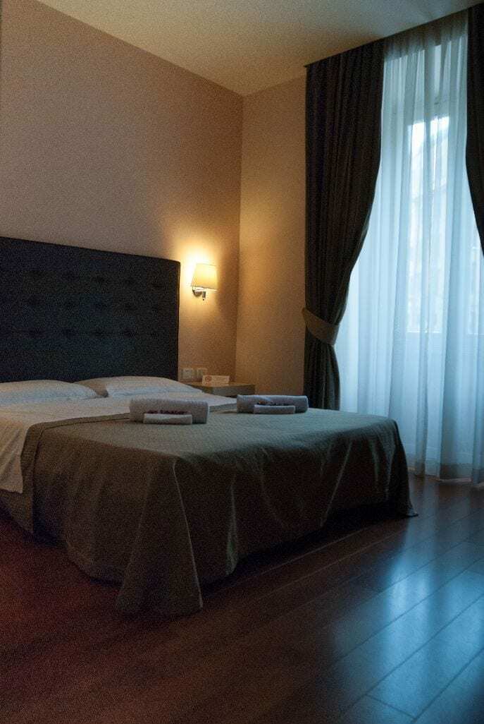 Elle Cavour Guest House ローマ エクステリア 写真